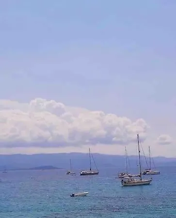 Διαμέρισμα Bel F2 Pres De La *